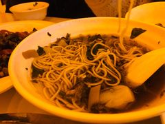 -白金汉爵大酒店-24小时餐厅