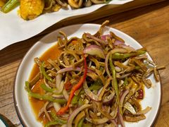 -东来菜馆•手抓海鲜家常菜•海鲜锅贴(鸽子窝店)