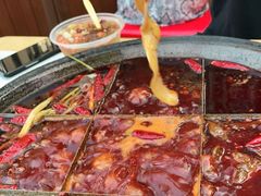 -正贰捌经重庆老火锅(建设路店)