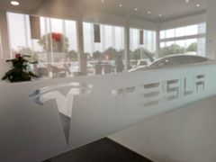 -TESLA 特斯拉(北京南四环中路特斯拉中心)