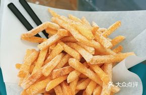 Yogurt Sauce Onion Fries