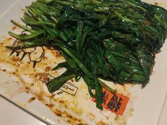 -嗨辣小聚·盘锦河蟹·海鲜烧烤龙虾(盘锦十年好店)
