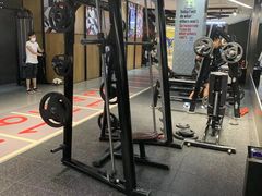 -帝豪斯健身俱乐部(市府恒隆广场店)