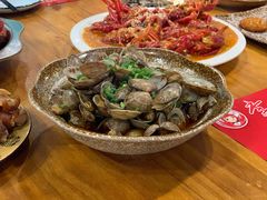 卤煮花甲-李双猪·小龙虾·烧烤·羊肉煲(乐山店)