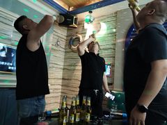 -自由港量贩KTV(西苑路店)