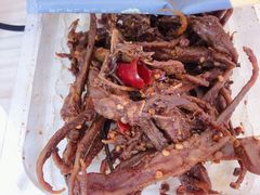 -周黑鸭(武汉汉阳区江城大道永旺店)