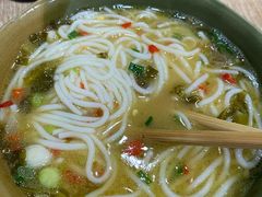 清汤全家福-全家福米线