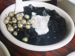 -陈鹏鹏潮汕菜(欢乐海岸 海边景观店)