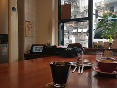 -Be Lived Cafe比例咖啡(摩天轮店)