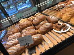 -Dough&Joe团憩(瑞虹天地月亮湾店)