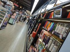 -家乐福(古北店)