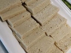 冻豆腐-古乐牛香·鲜牛肉牛杂火锅(吴江三里桥运东商业广场店)