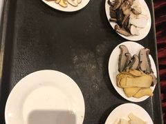-天宜隆蘑菇宴火锅(石景山旗舰店)