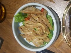 -三人行骨头王火锅(长寿店)