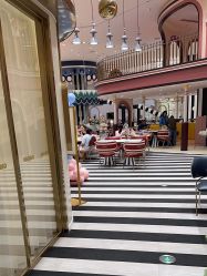 -奈尔宝家庭中心·亲子餐厅(鄞州万达店)