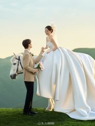 -第一夫人婚纱摄影(南京店)