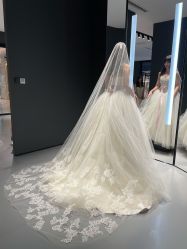 -Vera Wang婚纱礼服旗舰店