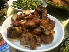 -岩保农家乐
