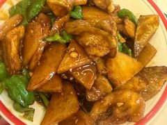 -闯关东东北农家菜(崂山石老人店)