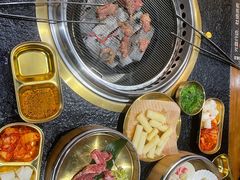 -何发发和牛烧肉·鳗鱼榴莲放题自助(乐峰广场店)