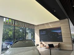 -深圳创丰宝宝马4S店(龙岗中心区店)