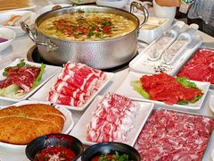 -德林酸菜鱼火锅(南丹店)
