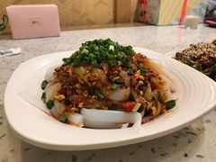 -兔行天下-鸿鹤鲜锅兔(中海国际店)