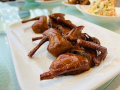 脆皮乳鸽-金时代顺风大酒店(南桥百联店)