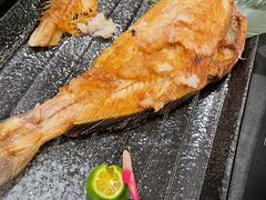 -铭牛烧肉·和牛海鲜自助(高新月牙湖店)