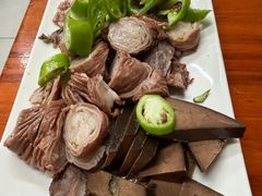 -河间正宗驴肉火烧(宾水西里店)