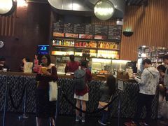 -百老汇电影中心(油麻地店)