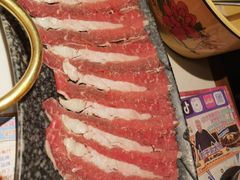 澳洲谷饲100天肥牛-哥老官重庆美蛙鱼头(宝山龙湖店)