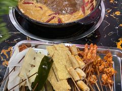 -灌县老妈砂锅串串香(万科红生活广场店)