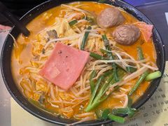 -星林居酸辣米线餐厅