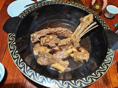 -茸梅路右拐龙虾-农家菜(松江店)