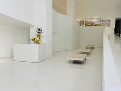 -罗红摄影艺术馆