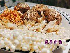 -卤校长重庆火锅(国兴店)