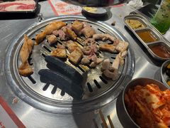 -炽城·烤肉名家(鸿达中央广场店)