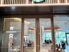 -星巴克臻选(深圳龙华红山天虹店)