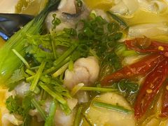 无骨酸菜鱼米线-I-YOU面缘·仁和新城店