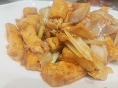 -鲁南仔·滕州炒鸡(经三路店)