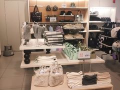 -H&M(华润万象城店)