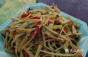 Stir-Fried Pork with Fresh Bamboo Shoots