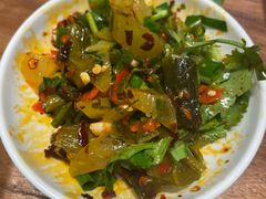 -云阿蛮云南生烫牛肉米线(奉贤路店)