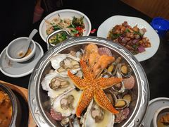 -五谷丰登农家院·地道胶东菜·海鲜烧烤(威海店)