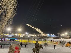 -丝绸之路山地度假区滑雪场
