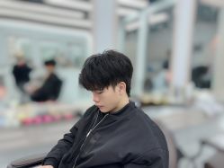 -尤司男士国潮理发馆