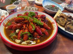 -川流不息·地道川菜·小龙虾(松东路店)