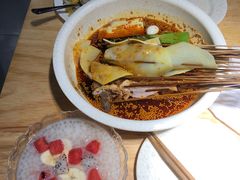 -嘉州叶婆婆钵钵鸡(建设路店)