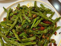 -东北酱骨饺子铁锅炖(万达总店)